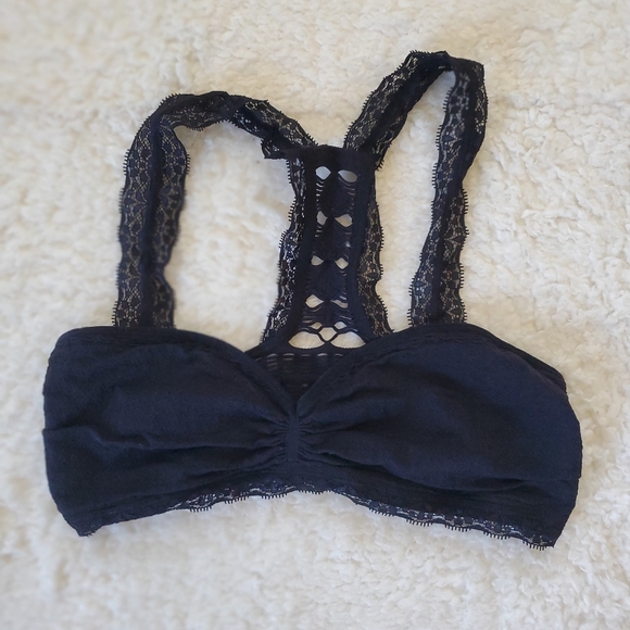 ALTAR'D STATE BRAS...3 Colors...sold together. Size M/L. - Picture 10 of 12